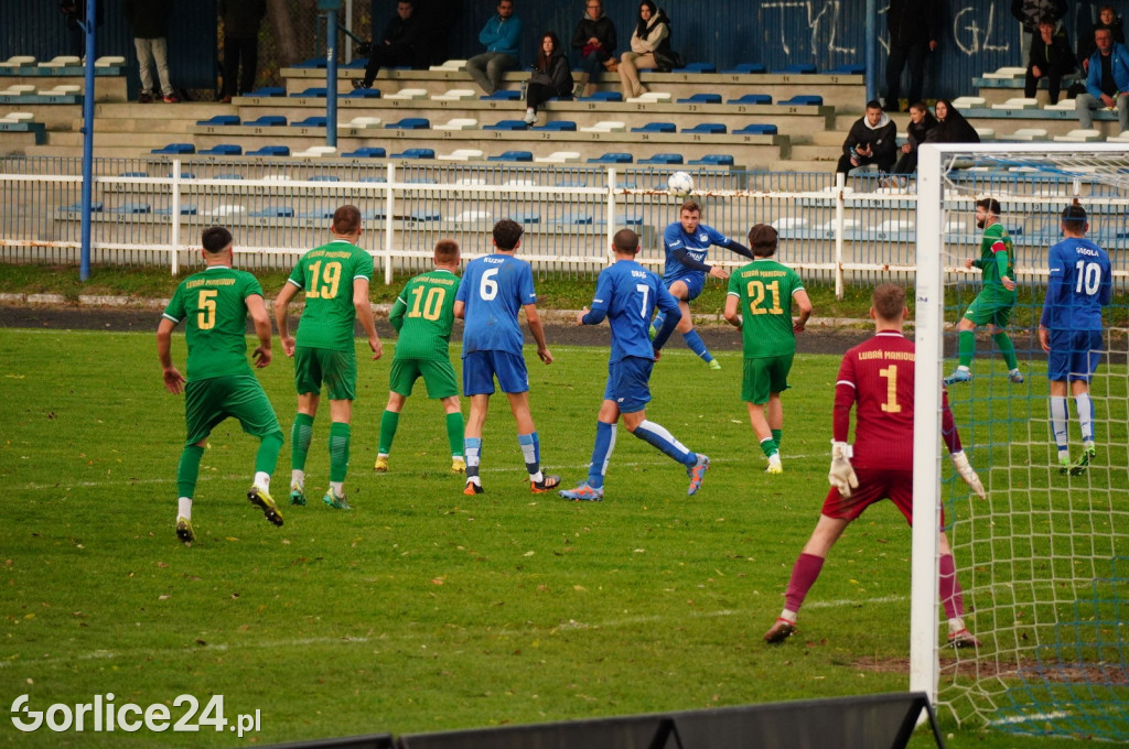 Piłka Nożna IV Liga: GKS Glinik vs Lubań Maniowy (04.11.)
