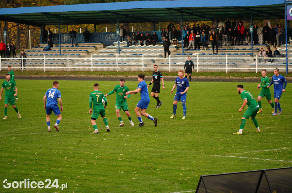 Piłka Nożna IV Liga: GKS Glinik vs Lubań Maniowy (04.11.)