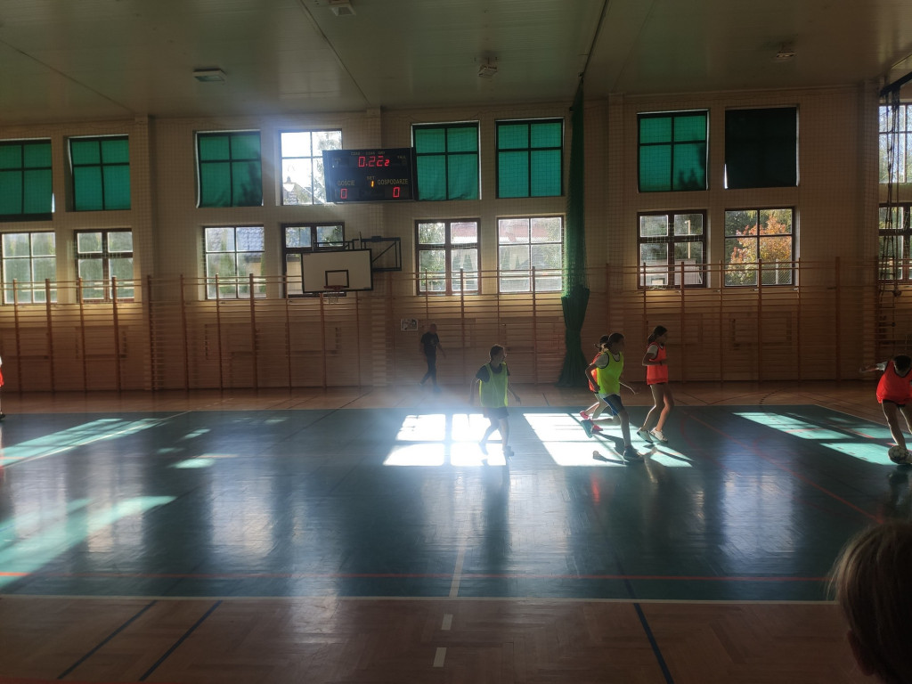 Turniej halowej piłki nożnej w Ropie 6.11
