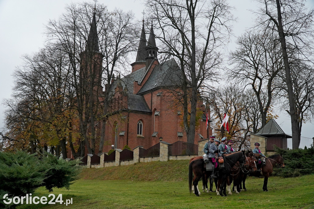 Uroczyste świętowanie Niepodległości w Łużnej 11.11