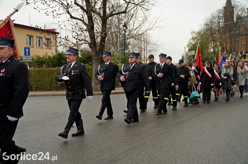 Uroczyste świętowanie Niepodległości w Łużnej 11.11