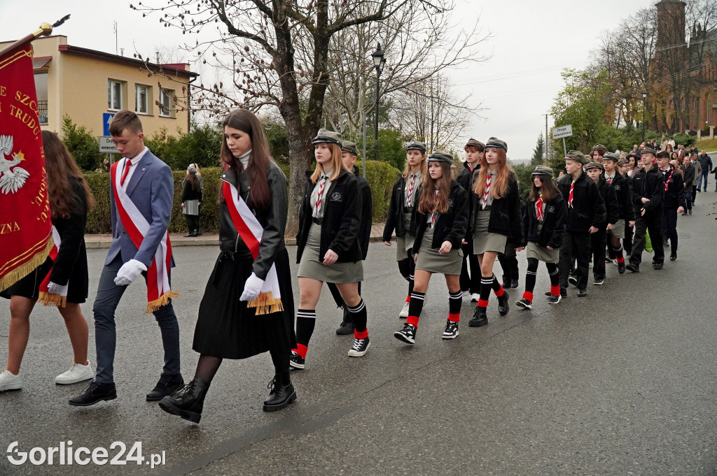 Uroczyste świętowanie Niepodległości w Łużnej 11.11