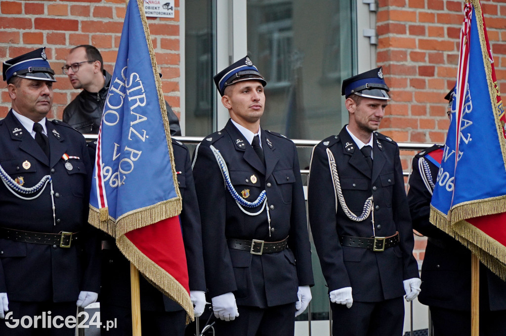 Uroczyste świętowanie Niepodległości w Łużnej 11.11