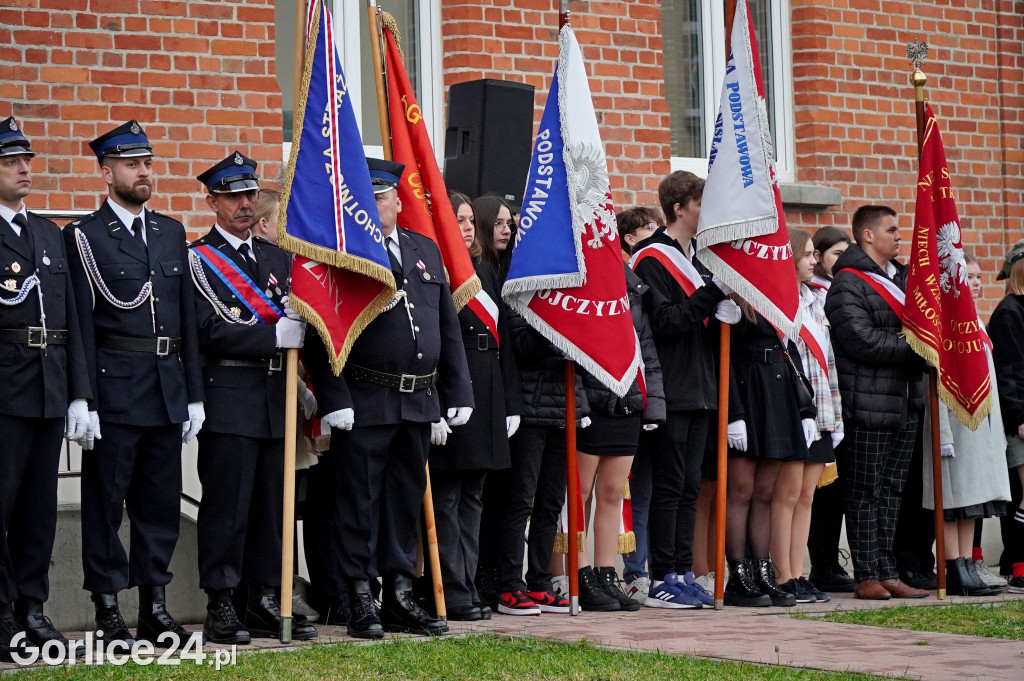 Uroczyste świętowanie Niepodległości w Łużnej 11.11