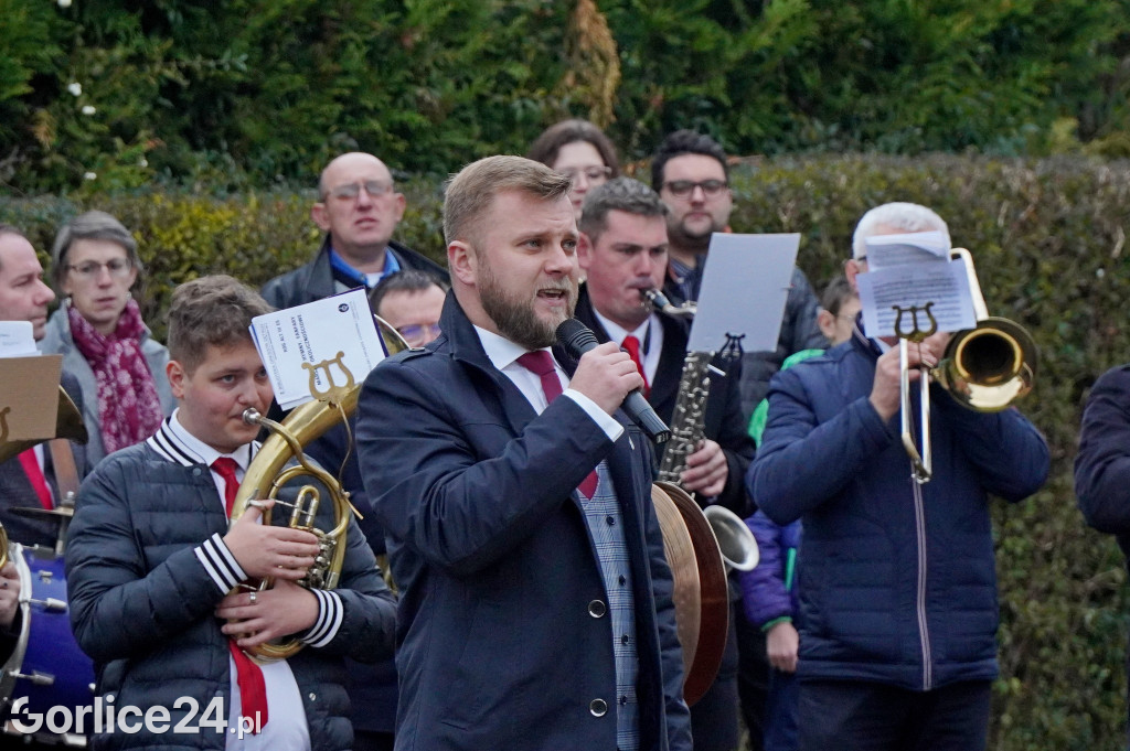 Uroczyste świętowanie Niepodległości w Łużnej 11.11