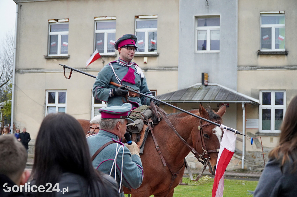 Uroczyste świętowanie Niepodległości w Łużnej 11.11