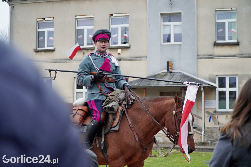 Uroczyste świętowanie Niepodległości w Łużnej 11.11