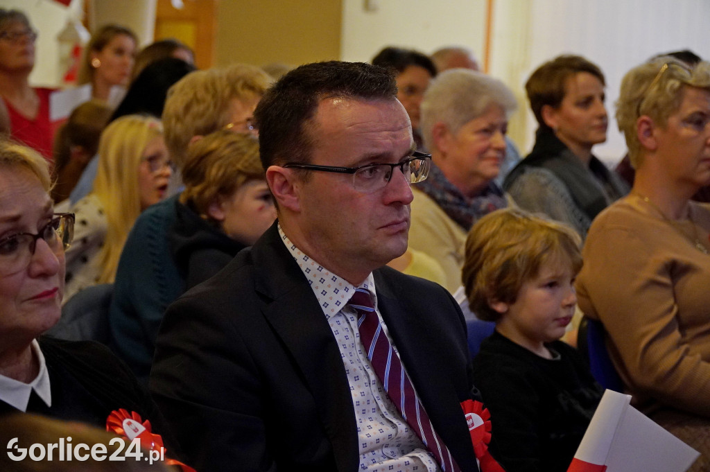 Święto Niepodległości w Gminnym Ośrodku Kultury w Sękowej