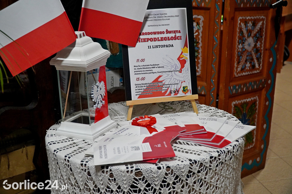 Święto Niepodległości w Gminnym Ośrodku Kultury w Sękowej