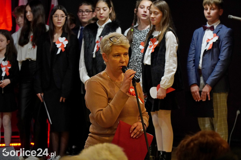 Święto Niepodległości w Gminnym Ośrodku Kultury w Sękowej