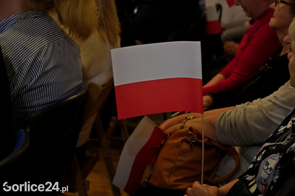 Święto Niepodległości w Gminnym Ośrodku Kultury w Sękowej