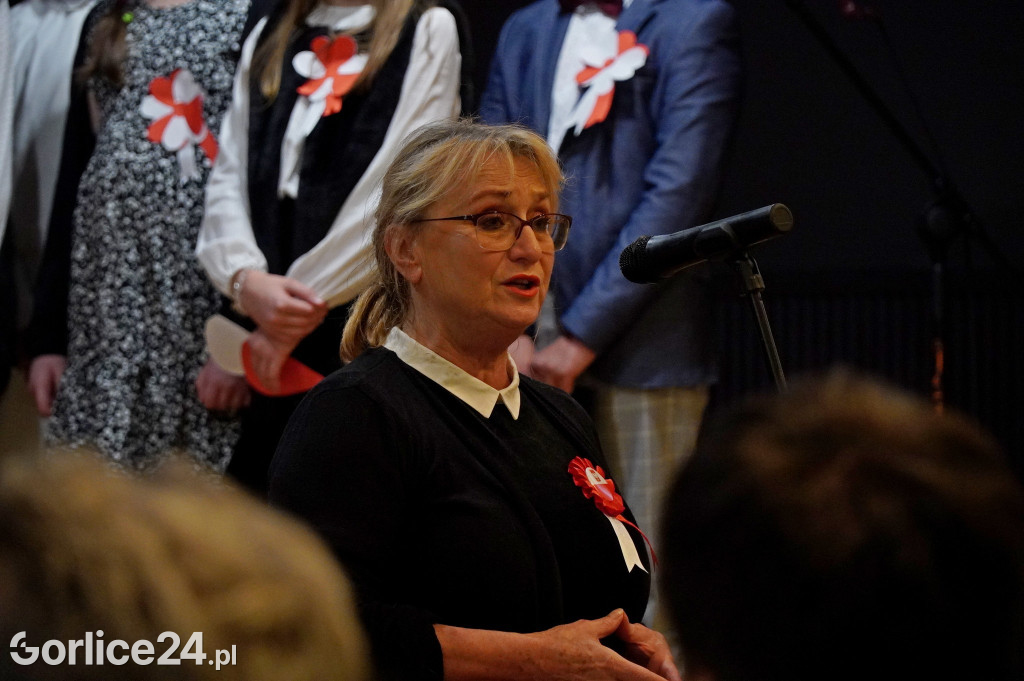 Święto Niepodległości w Gminnym Ośrodku Kultury w Sękowej
