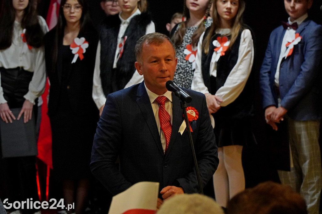 Święto Niepodległości w Gminnym Ośrodku Kultury w Sękowej