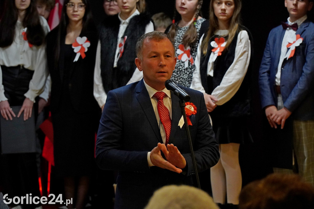 Święto Niepodległości w Gminnym Ośrodku Kultury w Sękowej