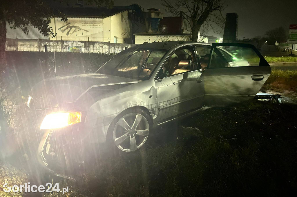 Rozbite audi na ul. Chopina (11.11.)