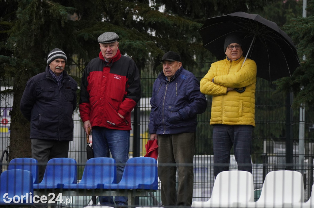 IV Liga: GKS Glinik vs Wolania Wola Rzędzińska (18.11.)