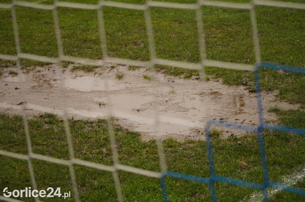 IV Liga: GKS Glinik vs Wolania Wola Rzędzińska (18.11.)