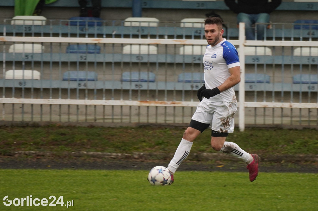 IV Liga: GKS Glinik vs Wolania Wola Rzędzińska (18.11.)