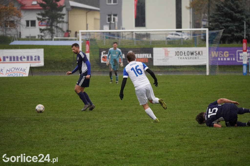 IV Liga: GKS Glinik vs Wolania Wola Rzędzińska (18.11.)