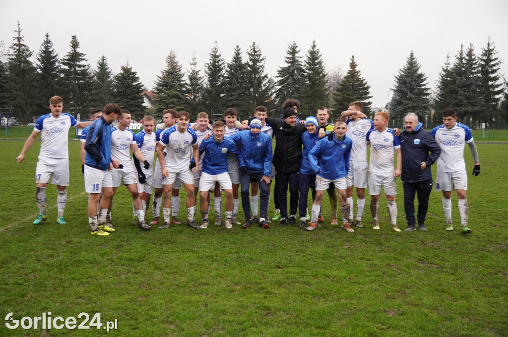 IV Liga: GKS Glinik vs Wolania Wola Rzędzińska (18.11.)