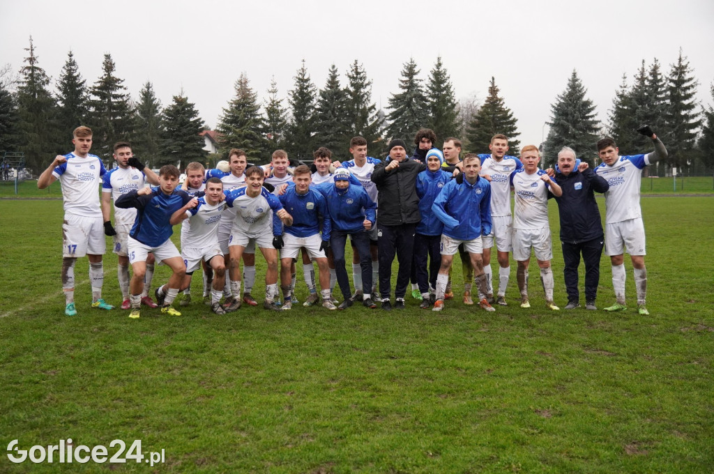 IV Liga: GKS Glinik vs Wolania Wola Rzędzińska (18.11.)