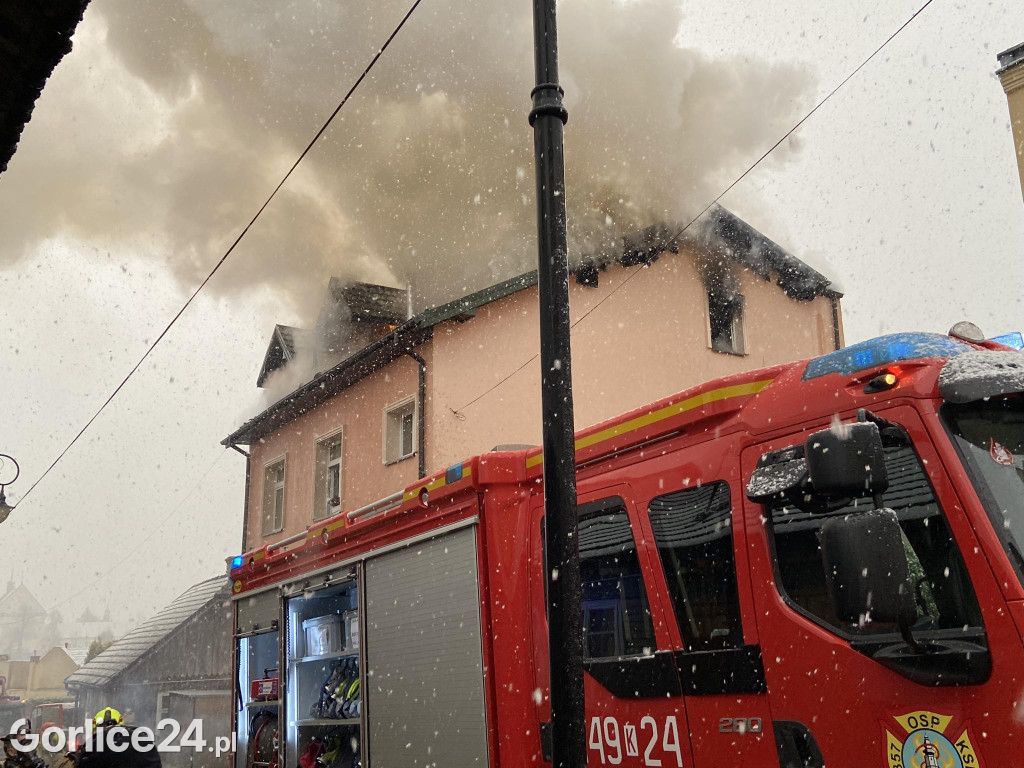 Pożar w centrum Biecza (19.11.)