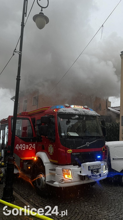 Pożar w centrum Biecza (19.11.)