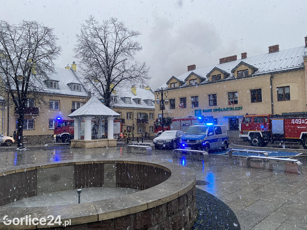 Pożar w centrum Biecza (19.11.)