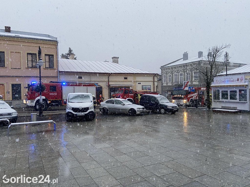 Pożar w centrum Biecza (19.11.)