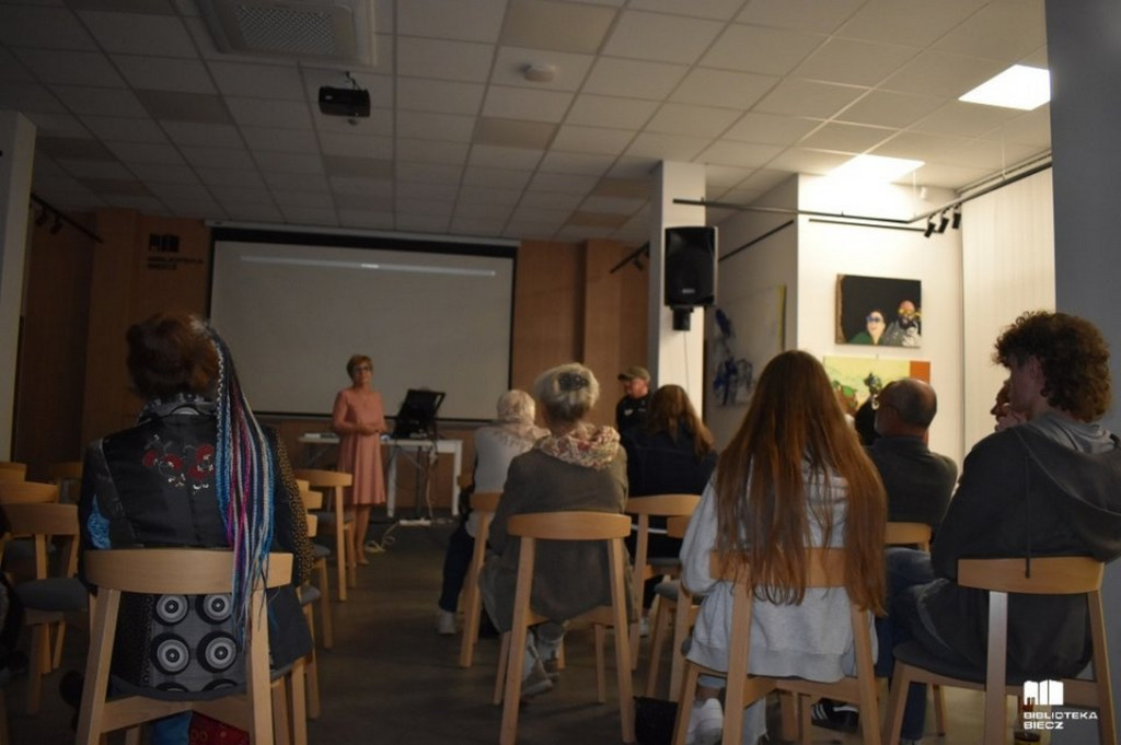 COSMOMUSIC koncert audiowizualny Tadeusza Łuczejki