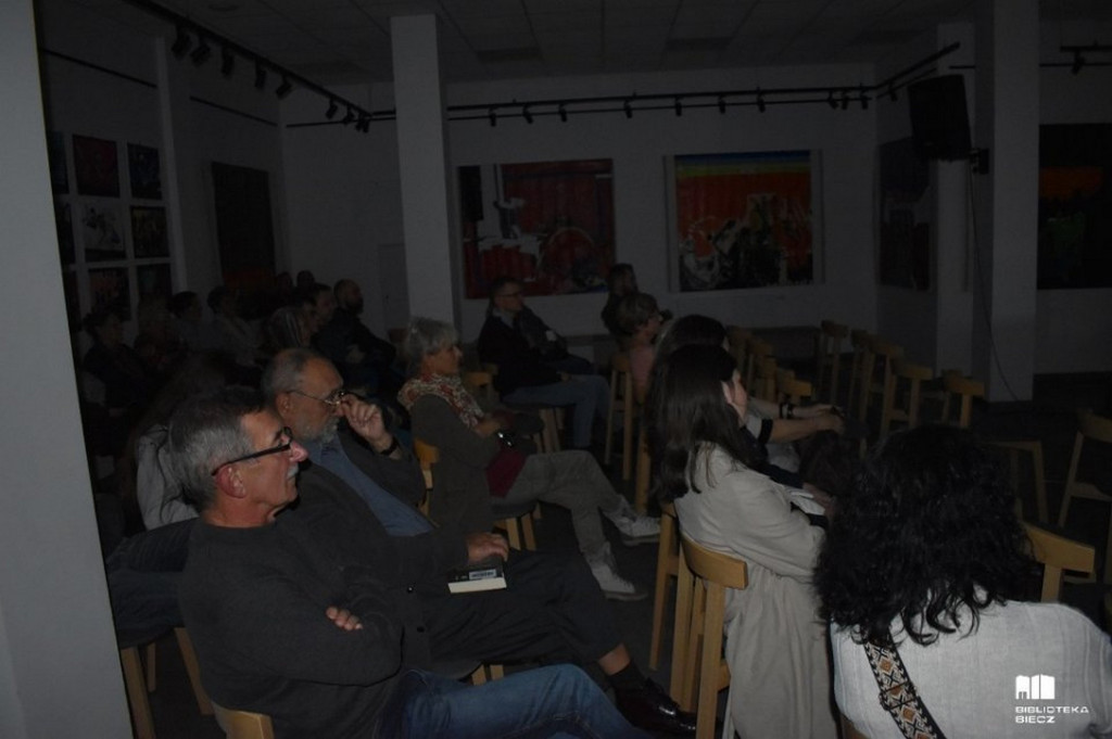 COSMOMUSIC koncert audiowizualny Tadeusza Łuczejki