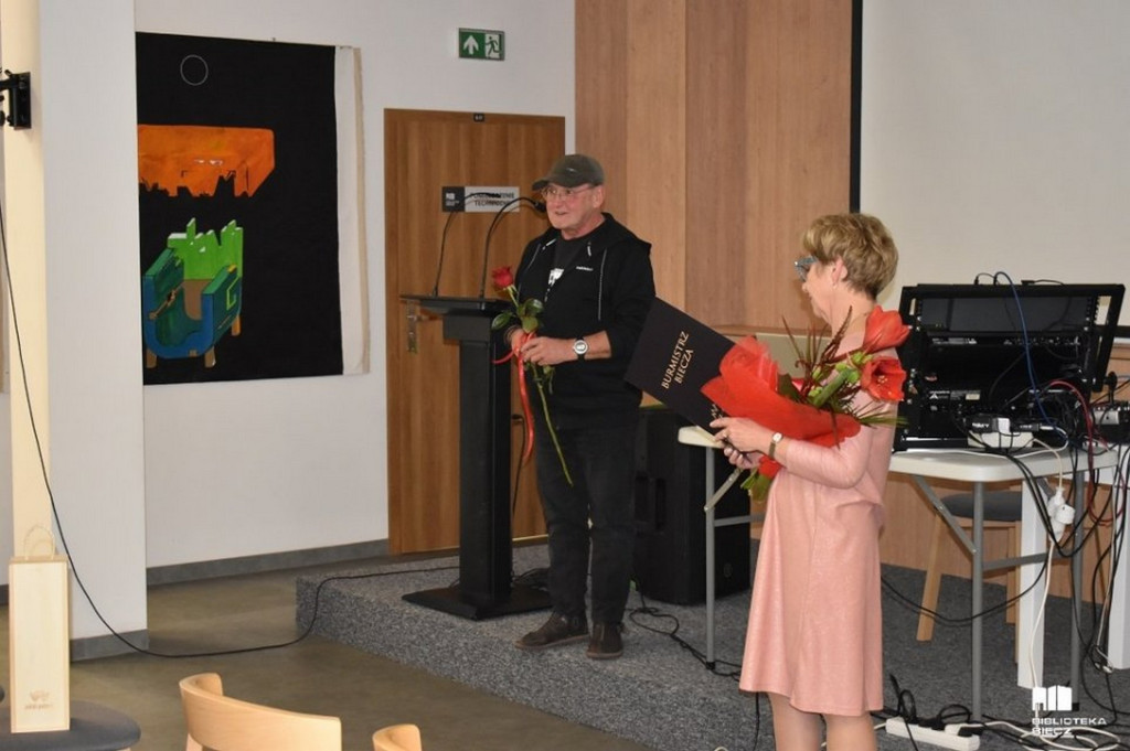 COSMOMUSIC koncert audiowizualny Tadeusza Łuczejki