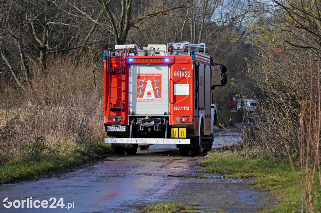 Rowerek wodny przewrócony na Klimkówce (24.11.)