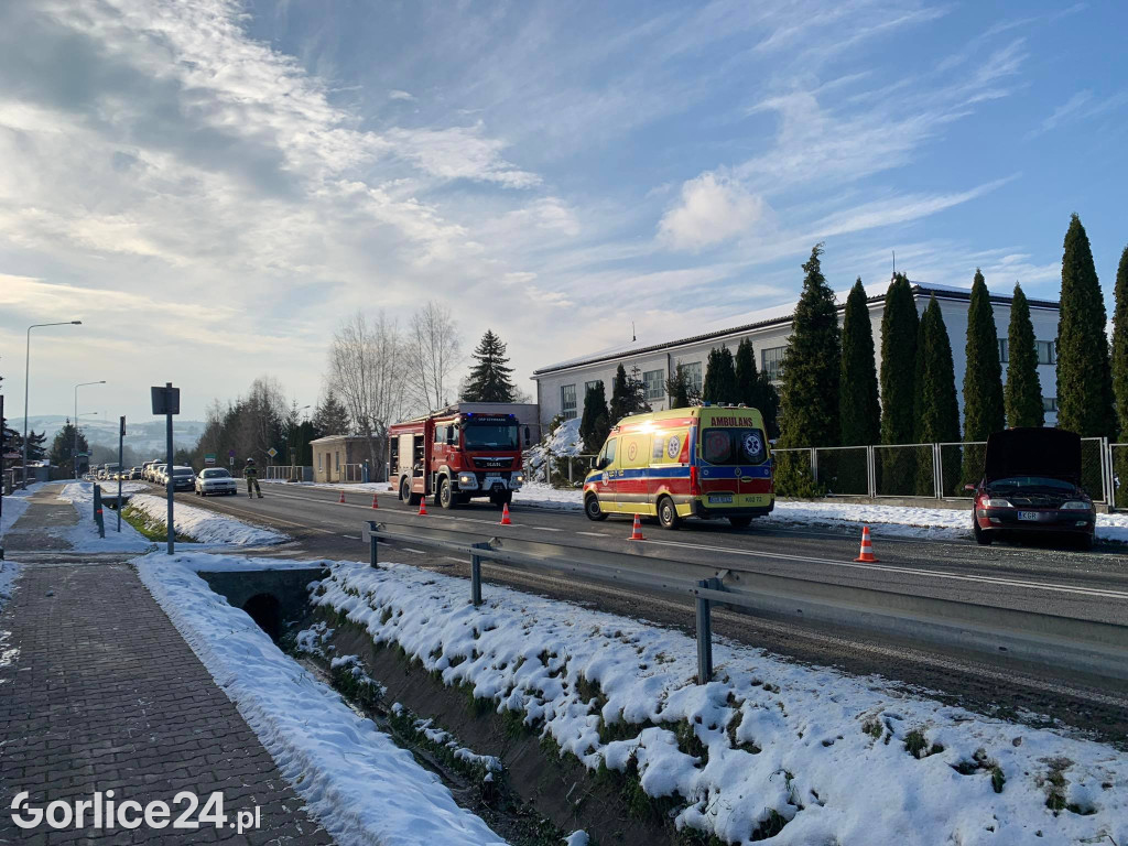 Ropica Polska. Wypadek przy wodociągach (30.11.)