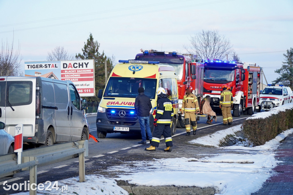 Ropica Polska. Wypadek przy wodociągach (30.11.)