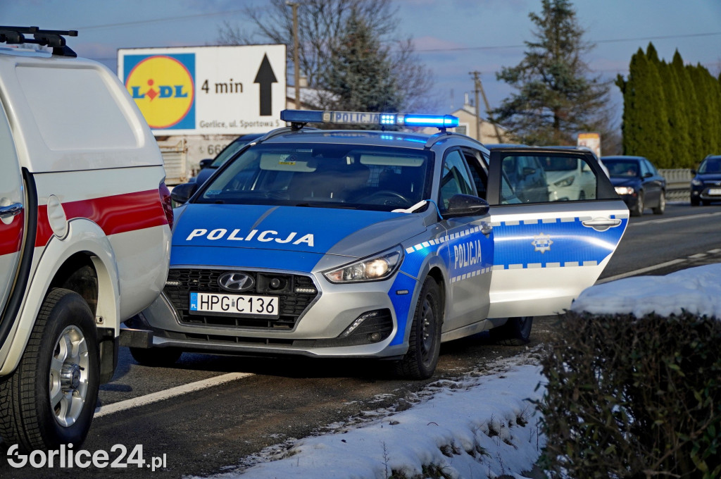 Ropica Polska. Wypadek przy wodociągach (30.11.)