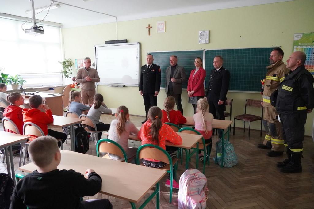 Szkolenia z pierwszej pomocy w SP w Kobylance 30.11