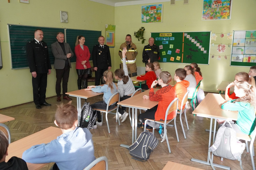 Szkolenia z pierwszej pomocy w SP w Kobylance 30.11