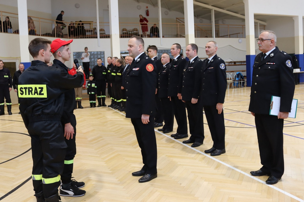  Gminne halowe zawody strażaków w Siedliskach 03.12.2023