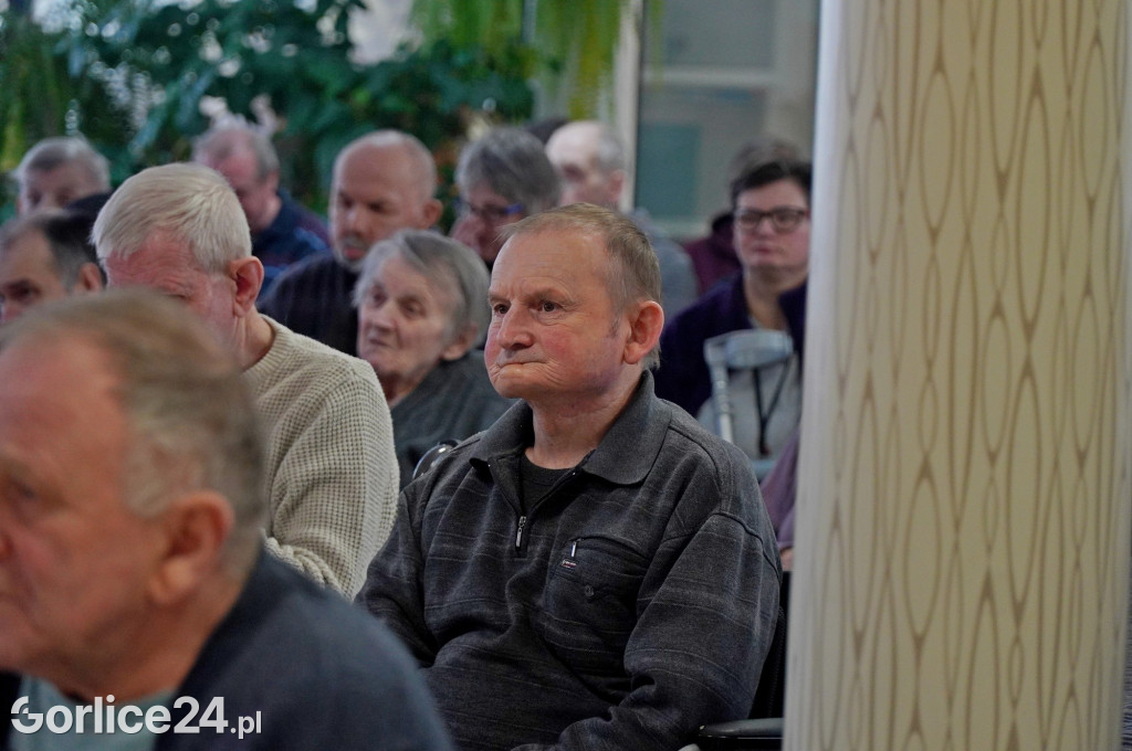 Święty Mikołaj w Domu Pomocy Społecznej (06.12)