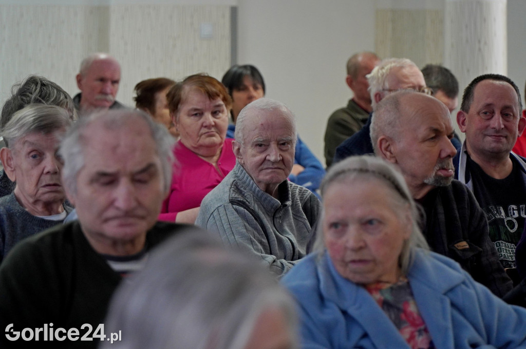 Święty Mikołaj w Domu Pomocy Społecznej (06.12)