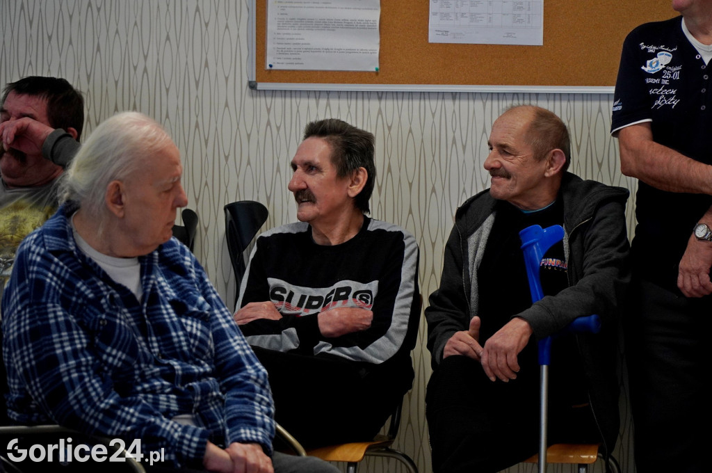 Święty Mikołaj w Domu Pomocy Społecznej (06.12)