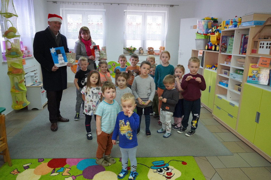 Wójt odwiedza przedszkola w gminie Gorlice (05.12)