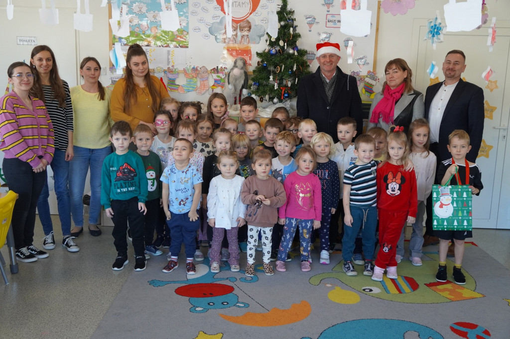 Wójt odwiedza przedszkola w gminie Gorlice (05.12)