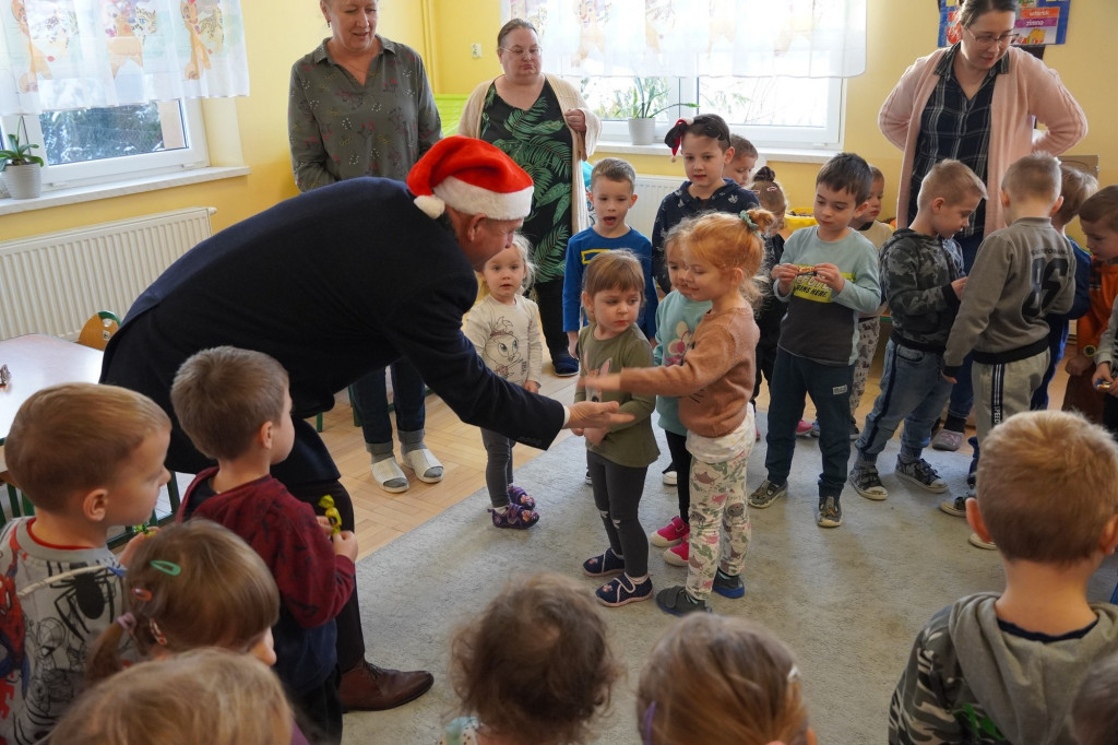 Wójt odwiedza przedszkola w gminie Gorlice (05.12)