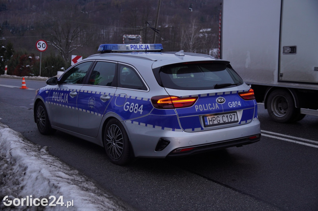 Kolizja w Szymbarku na DK28 (11.12.2023)