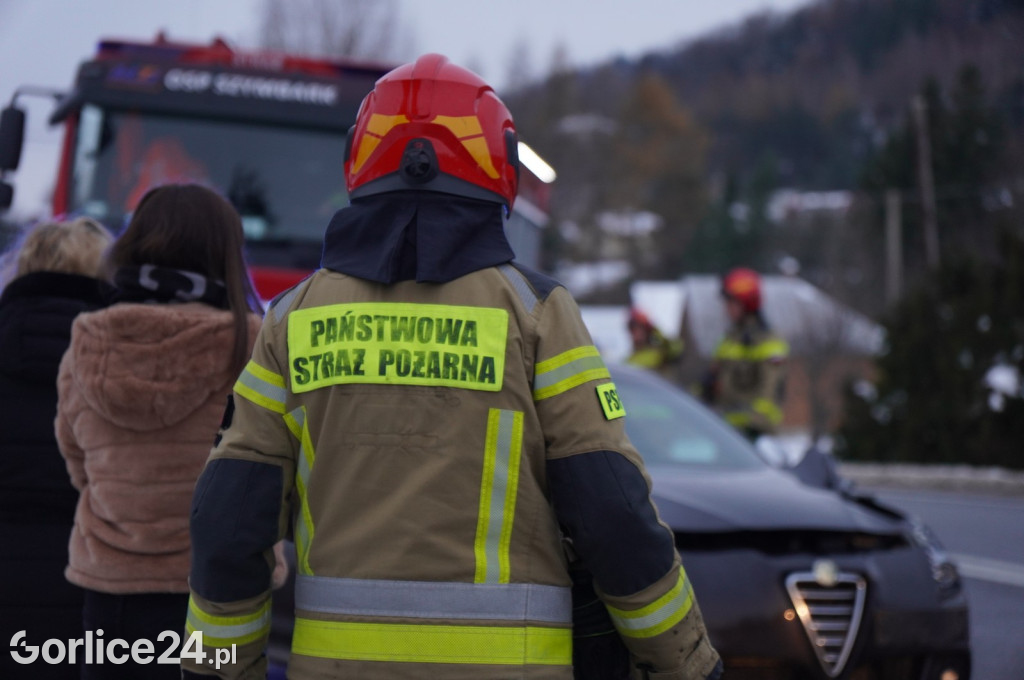 Kolizja w Szymbarku na DK28 (11.12.2023)