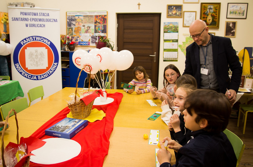 Dzieciaki podsumowują projekt „Pięknie i zdrowo żyć bez nałogów