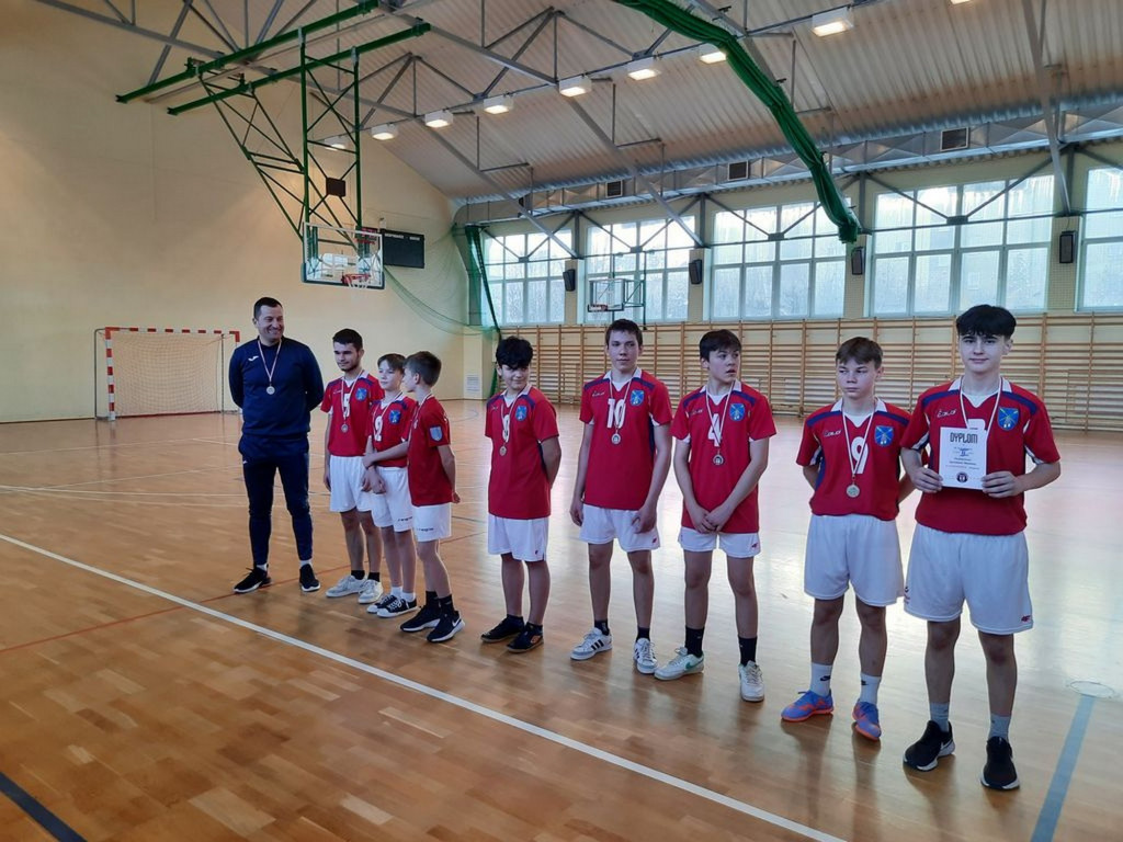 Powiatowe Igrzyska Młodzieży w Koszykówce (05.12)