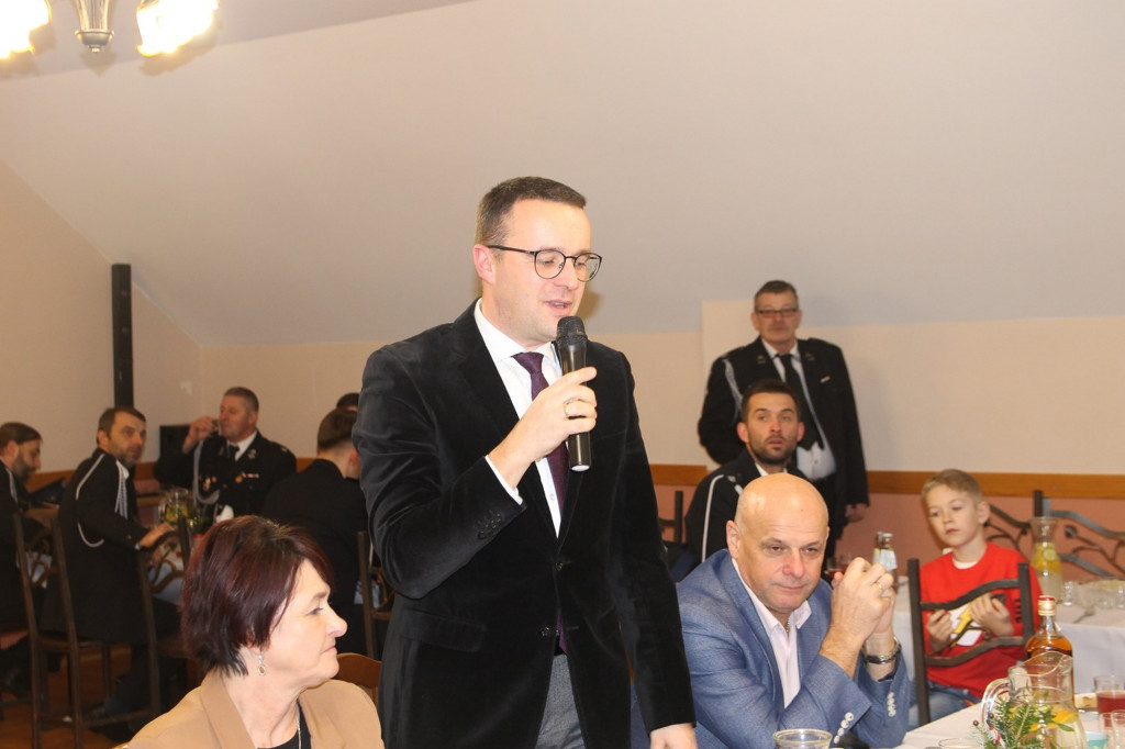 Nowy wóz bojowy dla OSP Małastów (17.12)